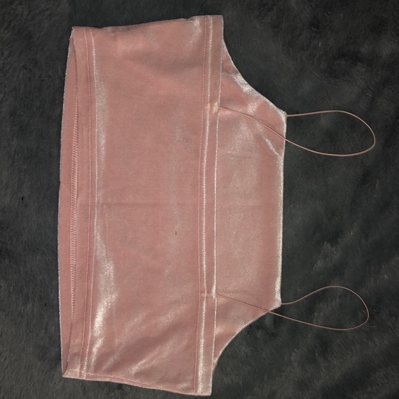Pink crop top - Picture 2 of 3